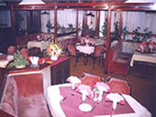Poonja International Hotel Mangalore Restaurant